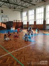 20170124224429_unnamed3: Foto: Basketbalisté navštívili kolínskou Jedničku