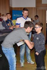 20170213131551_DSC_0685: Foto: FK Čáslav v odpolední Grand Magic show ocenil nejmenší fotbalisty klubu