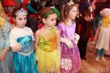 20170213133733_IMG_9307: Foto: Děti se bavily na tradičním karnevale v kutnohorském Lorci