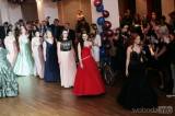 20170220090501_IMG_3116: Foto: Budoucí zdravotníci třídy 4ZA si pro maturitní ples vybrali Staré lázně