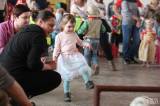 20170226211505_5G6H5242: Foto: Děti skotačily na karnevale v Křeseticích, tancovaly i soutěžily