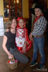 20170305210536_DSC_0025: Foto: Děti v neděli řádily v tanečním sále kaňkovské restaurace Na Baště