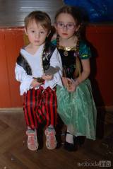 20170305210539_DSC_0063: Foto: Děti v neděli řádily v tanečním sále kaňkovské restaurace Na Baště