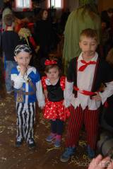 20170305210539_DSC_0068: Foto: Děti v neděli řádily v tanečním sále kaňkovské restaurace Na Baště