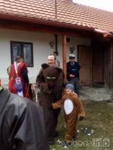20170312105800_zandov023: Foto: Žandovský masopust v sobotu navštívil hned několik obcí v okolí