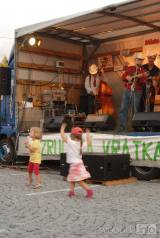 let_9905: Foto: Letos se opět otevřela Zručská Vrátka - festival country, folku, bluegrassu a trampské hudby