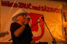 Foto: Letos se opět otevřela Zručská Vrátka - festival country, folku, bluegrassu a trampské hudby
