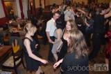 20170321093617_tup-pis124: Foto: Pátý reprezentační ples v Tupadlech zakončil letošní taneční sezonu