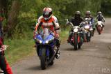 5g6h2776: Foto, video: Motorkáři se pobavili soutěžemi, pak jim zahrály kapely Monty Jack a Kozičky