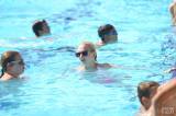 ah1b5496: Foto: Kolíňáci se chladili u bazénu