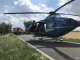 20170719110557_ViewImage3: Foto: K vážné havárii osobního auta na Kolínsku letěl vrtulník