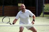 20170723023433_5G6H2536: Foto: V tenisovém turnaji v Úmoníně zvítězil bratrský pár Pavel a Jiří Francovi