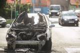 20170731153628_x-4286: Foto: V horkém dni v Kolíně shořel Citroën