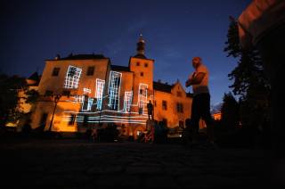 Foto: V rámci zahájení streetartového festivalu posprejovali Vlašský dvůr
