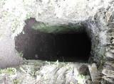 20170903184115_DSCN7677: Hrad se zachovalým podzemím a studní najdete v Chlumu u Zbýšova