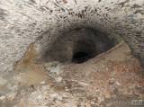 20170903184116_DSCN7684: Hrad se zachovalým podzemím a studní najdete v Chlumu u Zbýšova