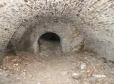 20170903184116_DSCN7685: Hrad se zachovalým podzemím a studní najdete v Chlumu u Zbýšova