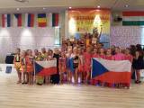 20170904201023_20170828_112855: Foto: Kolínský taneční klub CrossDance zahájil sezonu v Maďarsku, má 80 medailí!