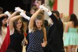 20170922191911_5G6H7881: Foto: Druhá lekce v tanečních začala opakováním tanců waltz, blues a mazurka