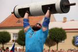 5g6h7239: Foto: Ve Strongmanovi 2015 v Golčově Jeníkově zvítězil Čestmír Šíma