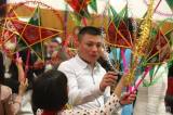 20171001004730_5G6H2021: Foto, video: Vietnamské děti slavily v malínské sokolovně Tet Trung Thu