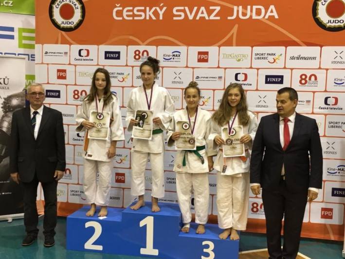 Čáslavská judistka Andrea Prausová zakončila sezonu bronzem z mistrovství ČR starších žáků!
