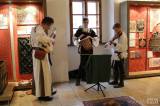 20171030132416_cms15: Středověká hudba - Návštěvníci vyrazili do muzea i přes chladnější počasí