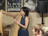 20171105202620_DSCF5463: Foto, video: V kutnohorské kavárně Blues Café zahrála dvojice Delioú