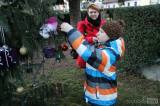 20171201194757_IMG_6243: Foto: Vánoční stromeček rozsvítili také v obci Křesetice