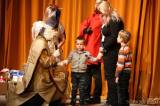 20171203175001_5G6H5735: Foto: Mikulášskou pohádku s nadílkou si užily děti v Tylově divadle v Kutné Hoře