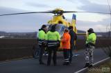 20171231164226_IMG_6117: Foto: Mladou řidičku musel u Ratboře po nárazu do stromu dopravit do nemocnice vrtulník