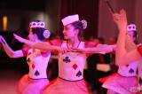 20180119235505_5G6H2629: Foto: Absolventi z SOŠ a SOU řemesel tančili v pátek na svém plese v Lorci