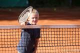 5g6h8750: Foto: Dvacet dětí se na antukových kurtech Sparty intenzivně věnovalo hlavně tenisu