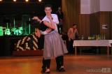20180209233007_IMG_9612: Foto: Studentky a dva studenti Pedagogického lycea v Čáslavi si na maturitním plese převzali svoje šerpy