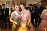 20180209233025_IMG_9819: Foto: Studentky a dva studenti Pedagogického lycea v Čáslavi si na maturitním plese převzali svoje šerpy