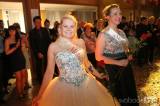 20180209233026_IMG_9831: Foto: Studentky a dva studenti Pedagogického lycea v Čáslavi si na maturitním plese převzali svoje šerpy