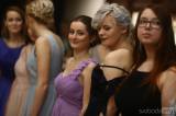 20180223084111_IMG_3522: Foto: Čtvrtek patřil v MSD maturitnímu plesu českobrodského gymnázia
