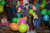 20180318015418_IMG_9508: Foto: Hasiči ze Suchdola skotačili s dětmi na miskovickém karnevale