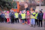 20180322233530_DSC_0324: Foto: Děti z Mateřské školy Benešova II vynesly Morenu a vyhnaly zimu