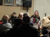 20180402001059_DSCF9305: Foto, video: Rodinná kapela Petra Börnerová Trio vvystoupila v kutnohorském Blues Café