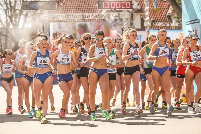 Foto: Chodci se v Poděbradech utkali na Mistrovství České republiky