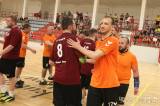 20180422211046_5G6H5455: Dramatickou koncovku derby v nové hale lépe zvládla domácí Sparta Kutná Hora!