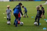 20180516160301_DSC09620: Foto: Náboru fotbalové školky FK Kolín se zúčastnilo 17 malých fotbalistů