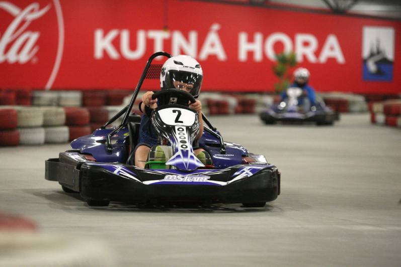 Foto, video: Motokárová Kart aréna  Kutná Hora už vyhlíží první závodníky!