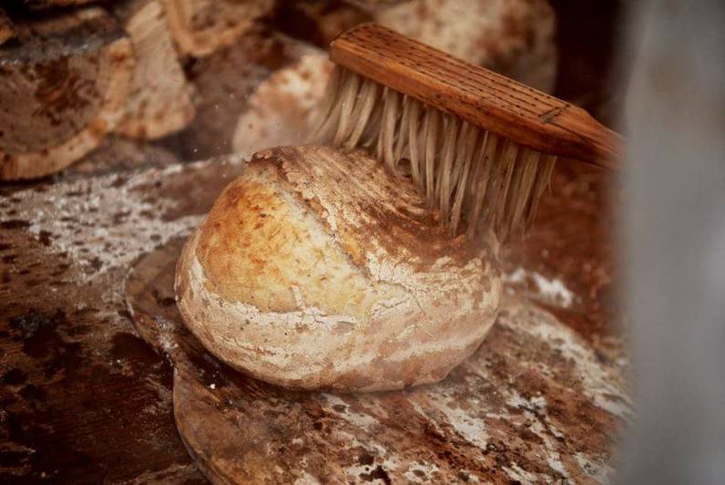 Ve Štolmíři se bude znovu veřejně péct chleba