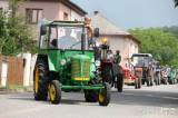 20180609161254_5G6H8464: Foto: Třetí traktoriádu v Bramborách zahájila tradiční spanilá jízda