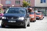 20180630134741_5G6H2986: Foto: Čáslavské náměstí v sobotu zaplavily desítky vozů VW Touran