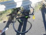 20180813173531_DN_moto_cykl02: Po střetu s cyklistou transportovali motorkáře letecky do nemocnice