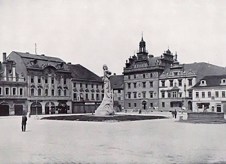 Výstava na náměstí mapuje Kolín v letech 1914 až 1918