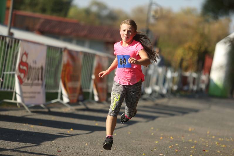Foto: Běžci se vydali na trať Eleven velkoosecké podzimní 12